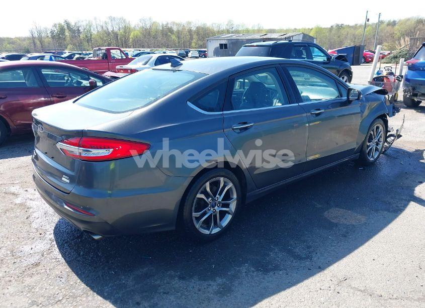 Photo 4 of 2020 Ford Fusion SEL (VIN 3FA6P0CD1LR207852)