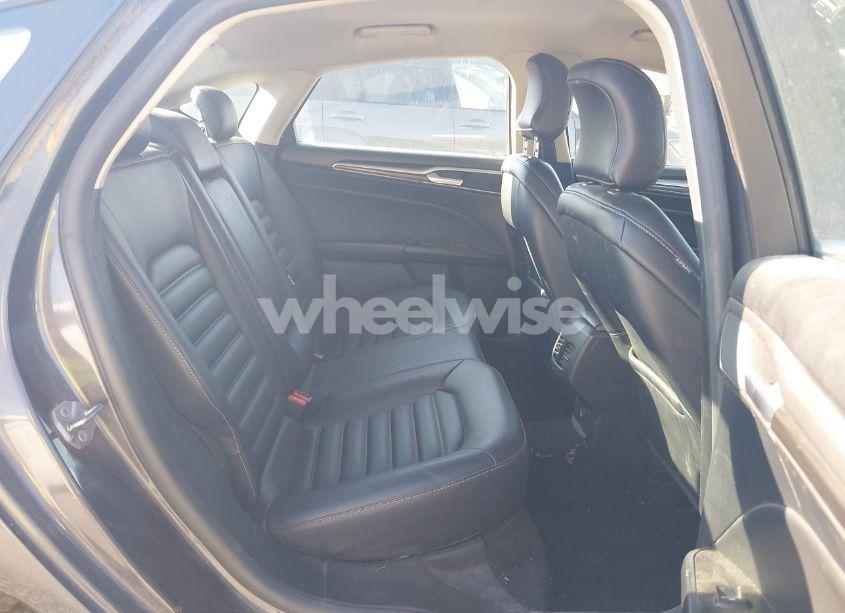 Photo 8 of 2019 Ford Fusion SEL (VIN 3FA6P0CD2KR145389)