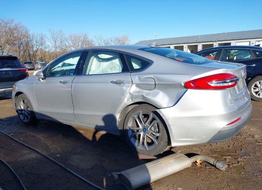 Photo 14 of 2019 Ford Fusion SEL (VIN 3FA6P0CD2KR151001)