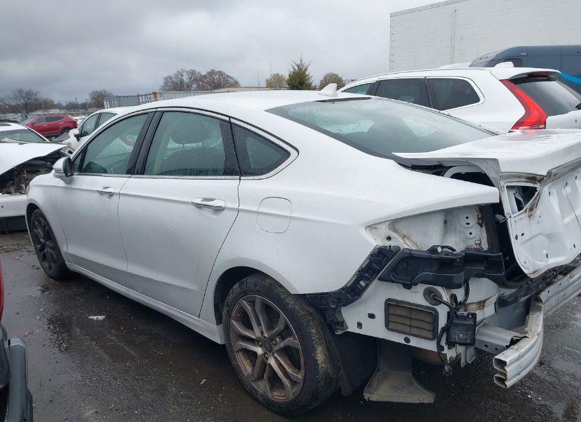 Photo 14 of 2019 Ford Fusion SEL (VIN 3FA6P0CD2KR181874)