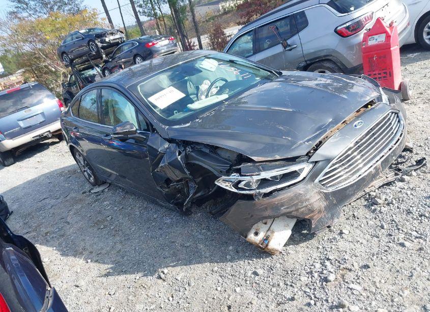 2020 Ford Fusion SEL (VIN 3FA6P0CD2LR119571) main photo