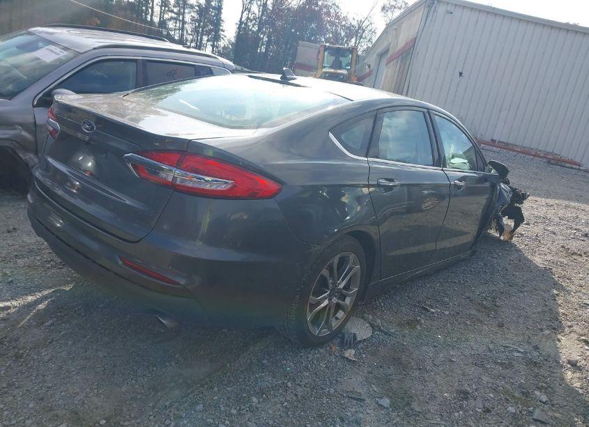 Photo 4 of 2020 Ford Fusion SEL (VIN 3FA6P0CD2LR119571)