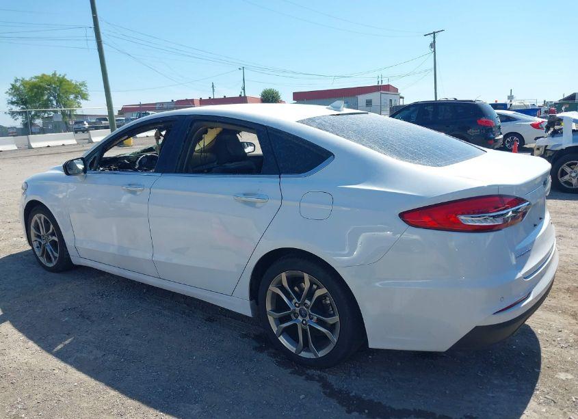 Photo 3 of 2020 Ford Fusion SEL (VIN 3FA6P0CD2LR130277)