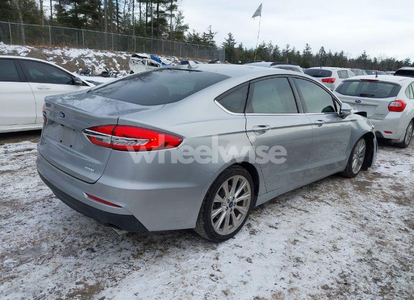 Photo 4 of 2020 Ford Fusion SEL (VIN 3FA6P0CD2LR246370)