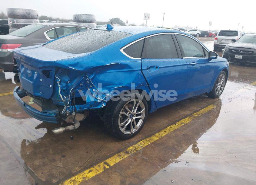 Photo 4 of 2019 Ford Fusion SEL (VIN 3FA6P0CD3KR113566)