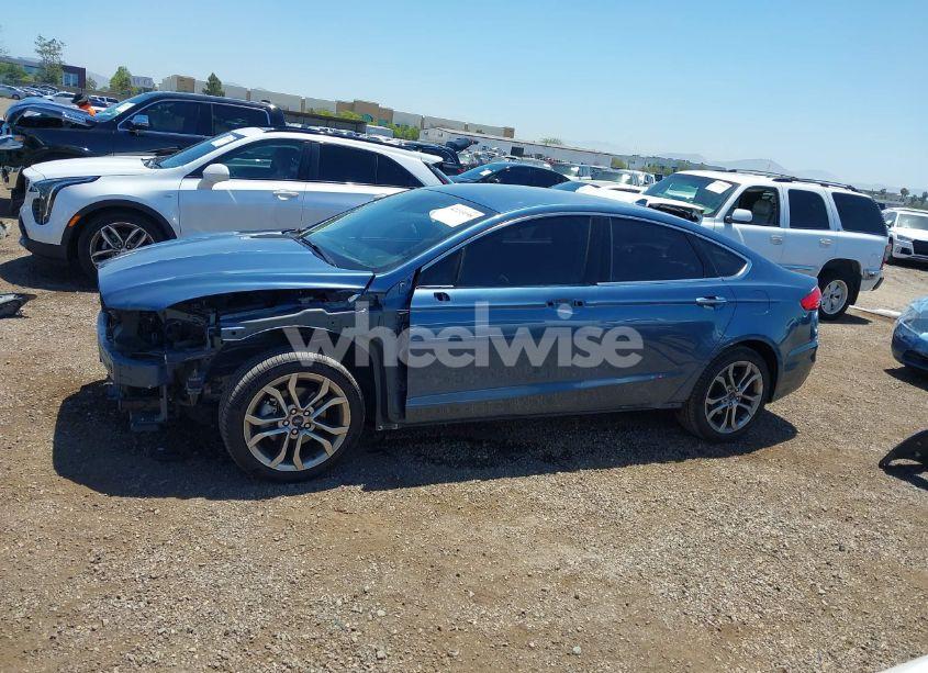Photo 15 of 2019 Ford Fusion SEL (VIN 3FA6P0CD3KR134398)