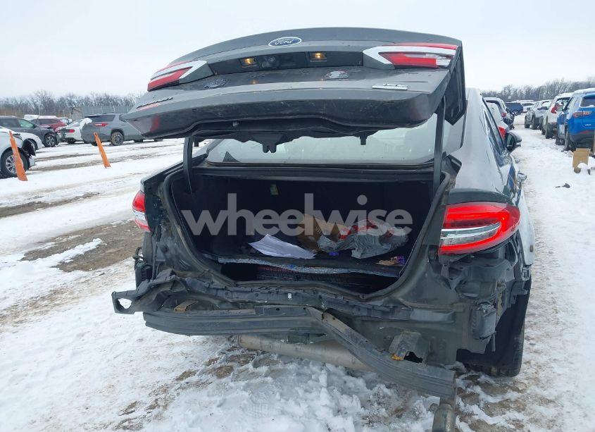 Photo 17 of 2019 Ford Fusion SEL (VIN 3FA6P0CD3KR253746)