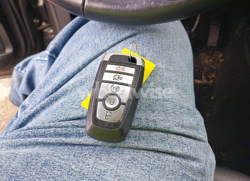 Photo 11 of 2019 Ford Fusion SEL (VIN 3FA6P0CD3KR259854)