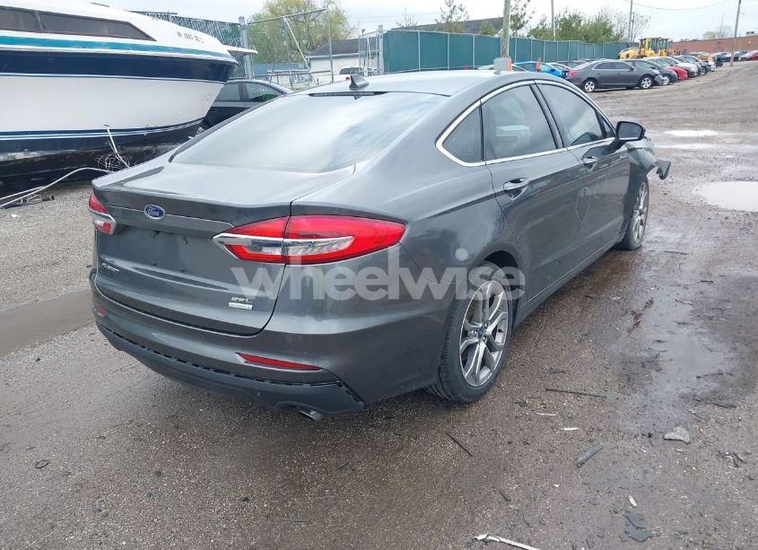 Photo 4 of 2019 Ford Fusion SEL (VIN 3FA6P0CD3KR259854)