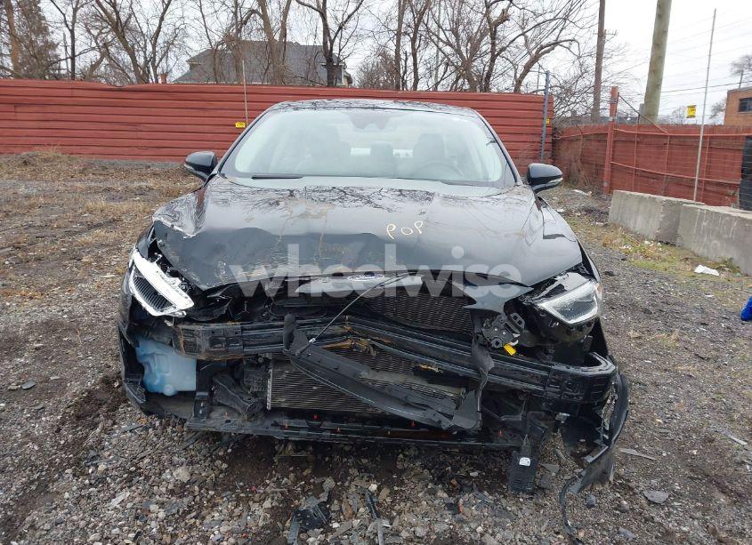 Photo 12 of 2020 Ford Fusion SEL (VIN 3FA6P0CD3LR108272)