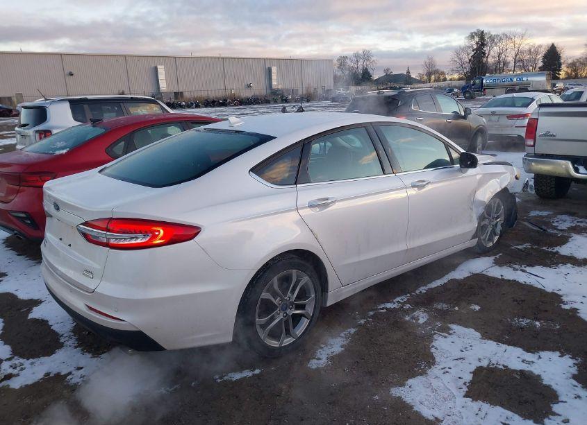 Photo 4 of 2020 Ford Fusion SEL (VIN 3FA6P0CD3LR187541)