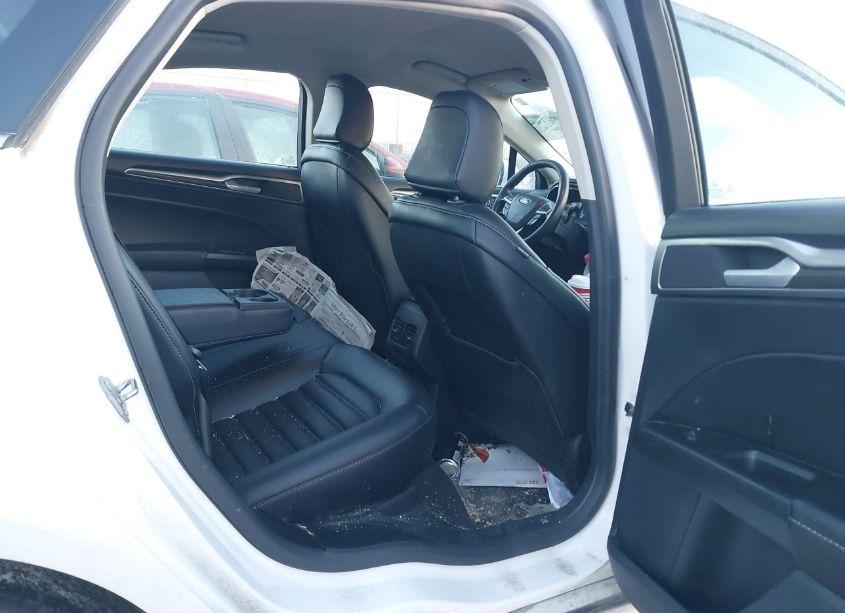 Photo 8 of 2020 Ford Fusion SEL (VIN 3FA6P0CD3LR187541)