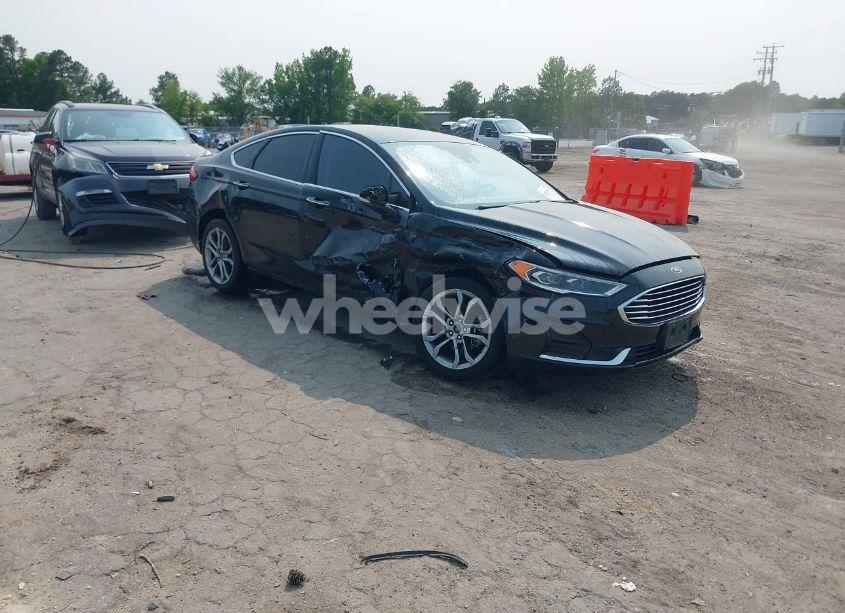 2019 Ford Fusion SEL (VIN 3FA6P0CD4KR118890) main photo