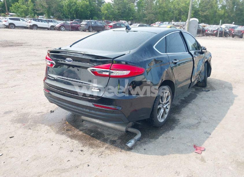 Photo 4 of 2019 Ford Fusion SEL (VIN 3FA6P0CD4KR118890)