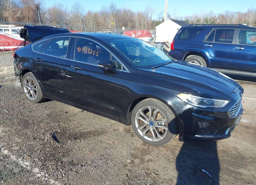 2019 Ford Fusion SEL (VIN 3FA6P0CD4KR237698) main photo