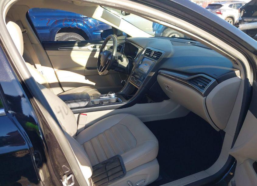 Photo 5 of 2019 Ford Fusion SEL (VIN 3FA6P0CD4KR237698)