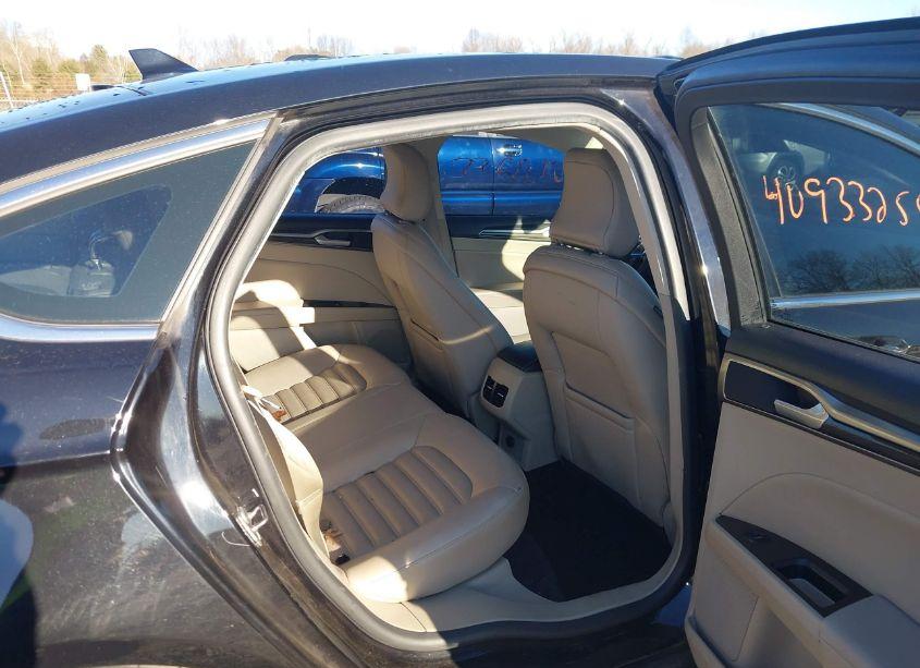 Photo 8 of 2019 Ford Fusion SEL (VIN 3FA6P0CD4KR237698)