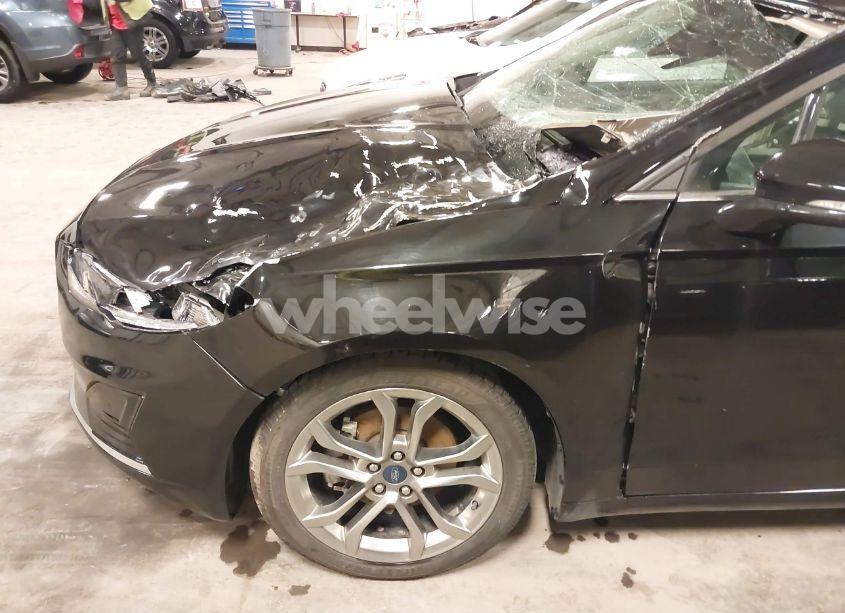 Photo 18 of 2020 Ford Fusion SEL (VIN 3FA6P0CD4LR170098)