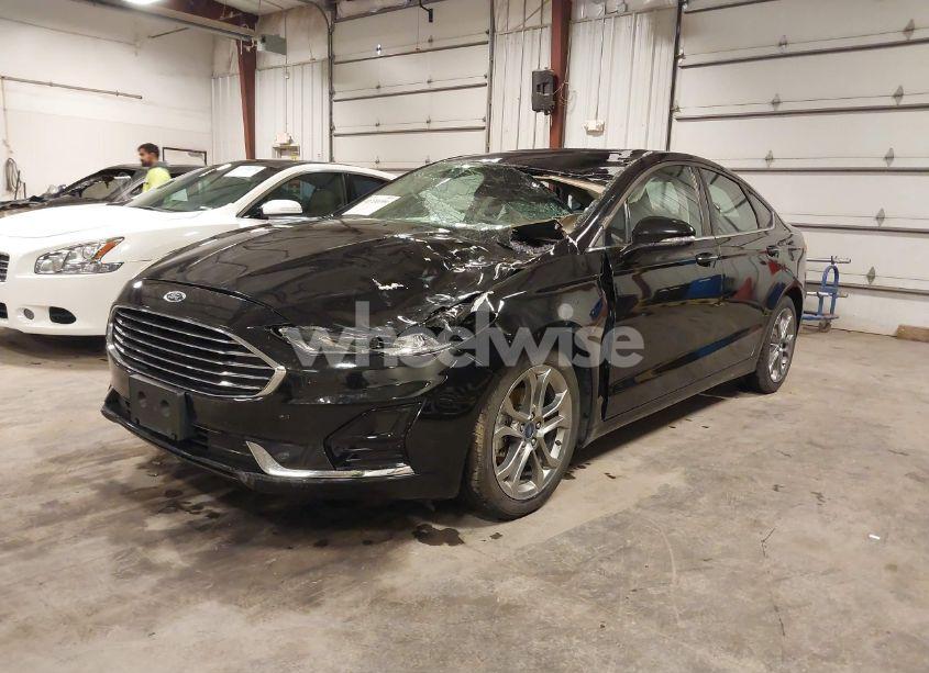 Photo 2 of 2020 Ford Fusion SEL (VIN 3FA6P0CD4LR170098)
