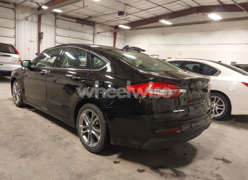 Photo 3 of 2020 Ford Fusion SEL (VIN 3FA6P0CD4LR170098)