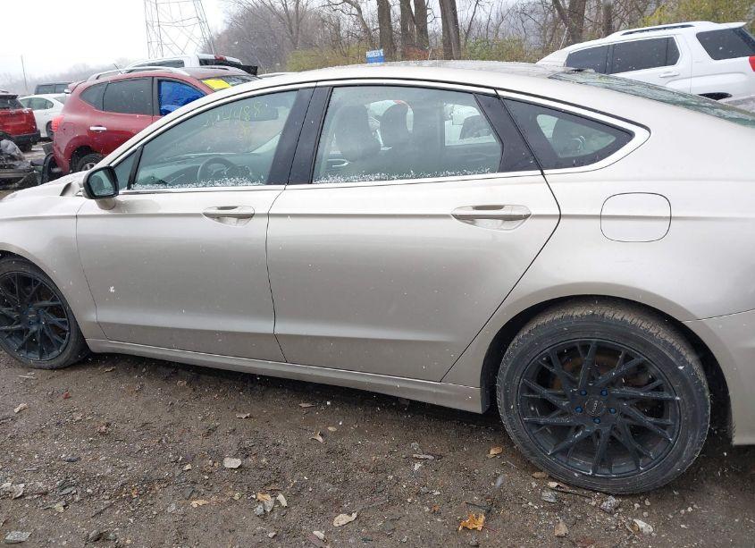 Photo 14 of 2019 Ford Fusion SEL (VIN 3FA6P0CD5KR224488)