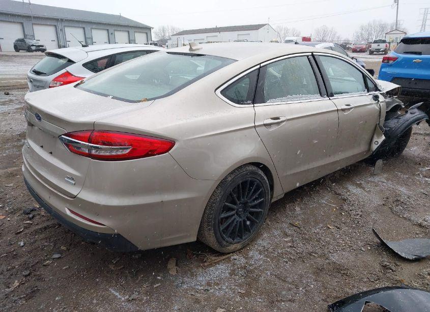 Photo 4 of 2019 Ford Fusion SEL (VIN 3FA6P0CD5KR224488)