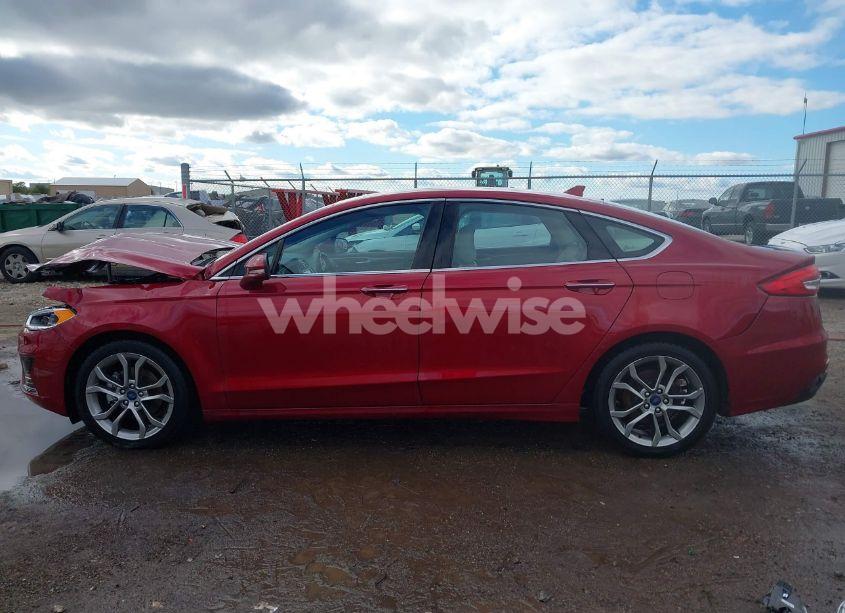 Photo 15 of 2019 Ford Fusion SEL (VIN 3FA6P0CD5KR255918)