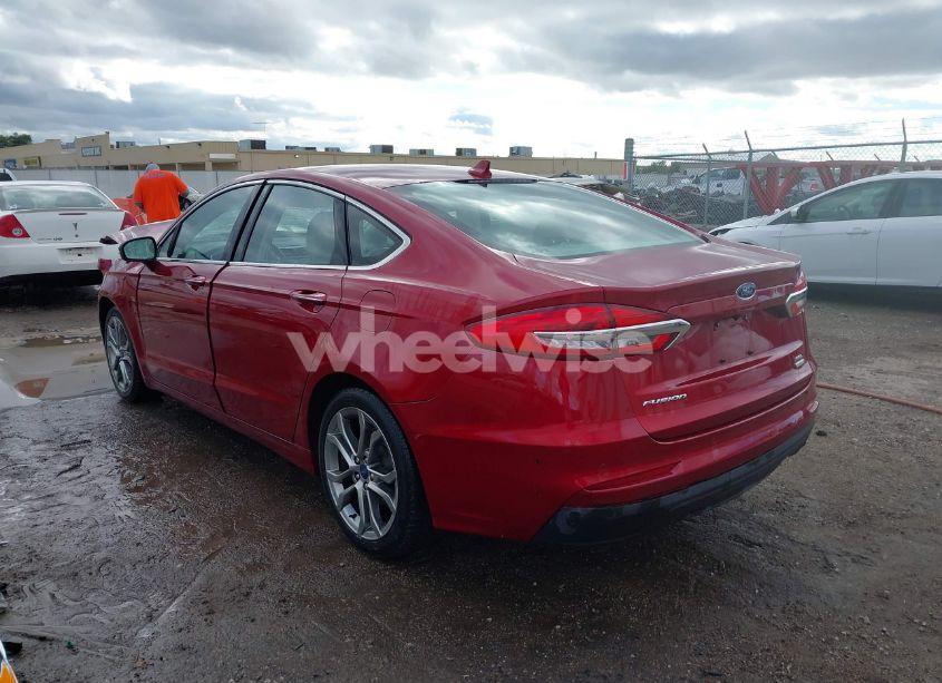 Photo 3 of 2019 Ford Fusion SEL (VIN 3FA6P0CD5KR255918)
