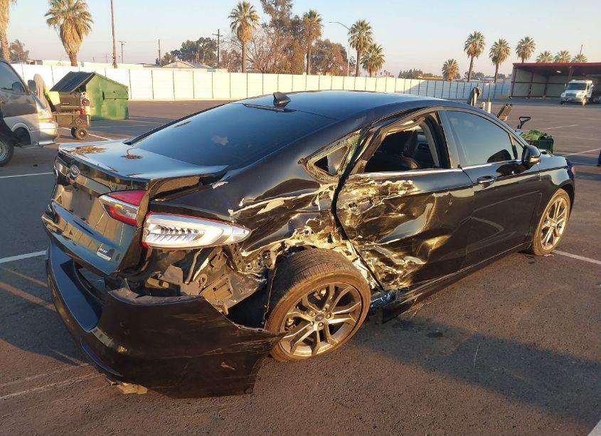 Photo 4 of 2020 Ford Fusion SEL (VIN 3FA6P0CD5LR117684)