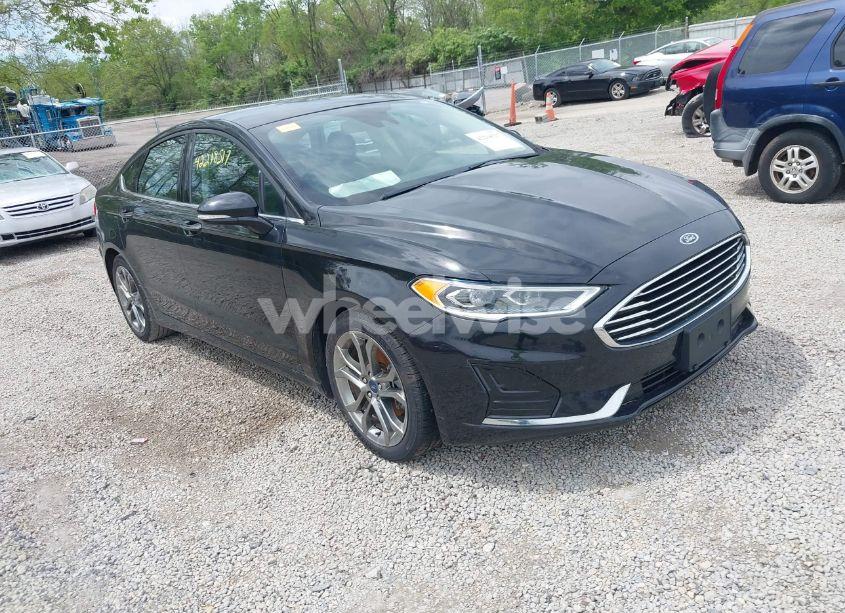 2020 Ford Fusion SEL (VIN 3FA6P0CD5LR131097) main photo