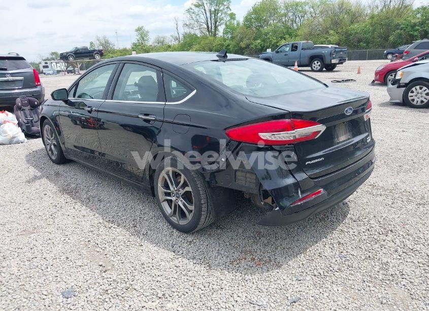 Photo 3 of 2020 Ford Fusion SEL (VIN 3FA6P0CD5LR131097)