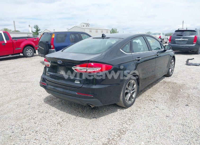 Photo 4 of 2020 Ford Fusion SEL (VIN 3FA6P0CD5LR131097)