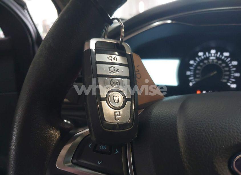 Photo 11 of 2020 Ford Fusion SEL (VIN 3FA6P0CD5LR186813)