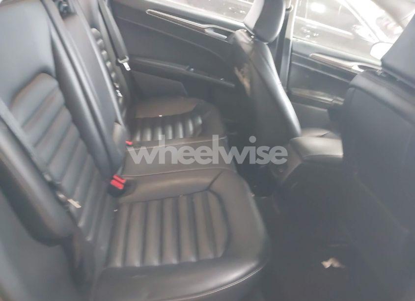 Photo 8 of 2020 Ford Fusion SEL (VIN 3FA6P0CD5LR186813)