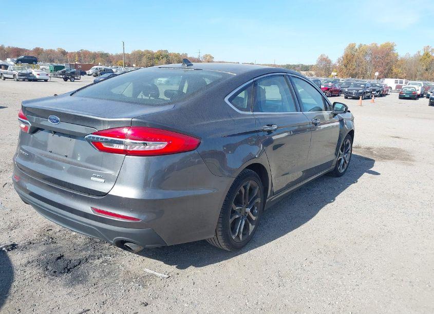 Photo 4 of 2019 Ford Fusion SEL (VIN 3FA6P0CD6KR149865)