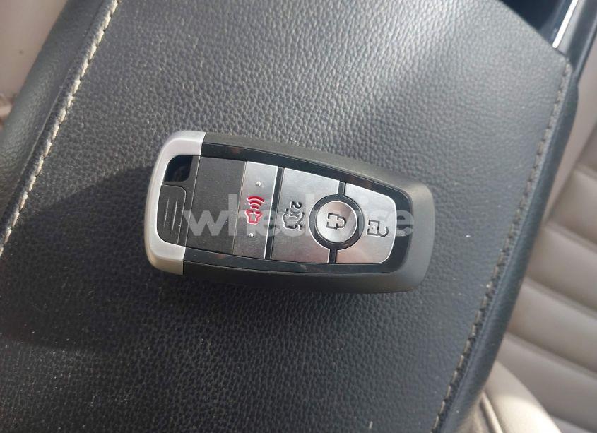 Photo 11 of 2019 Ford Fusion SEL (VIN 3FA6P0CD6KR150076)