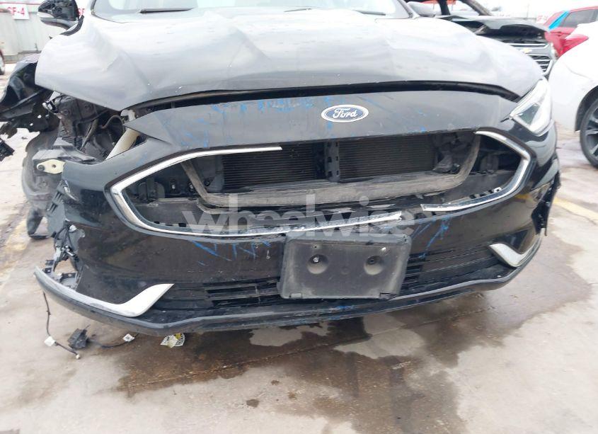 Photo 18 of 2019 Ford Fusion SEL (VIN 3FA6P0CD6KR150076)