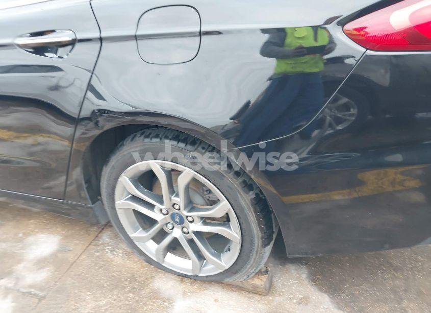 Photo 20 of 2019 Ford Fusion SEL (VIN 3FA6P0CD6KR150076)