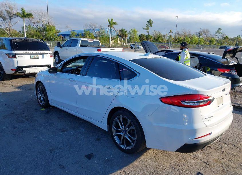 Photo 3 of 2019 Ford Fusion SEL (VIN 3FA6P0CD6KR150367)