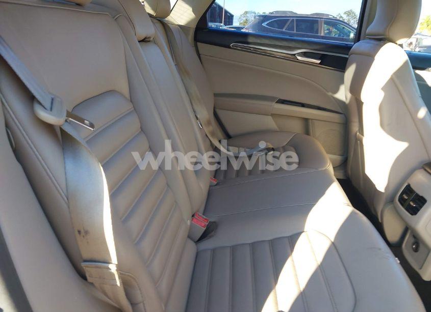 Photo 8 of 2019 Ford Fusion SEL (VIN 3FA6P0CD6KR150367)