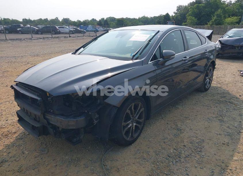 Photo 2 of 2019 Ford Fusion SEL (VIN 3FA6P0CD6KR219610)