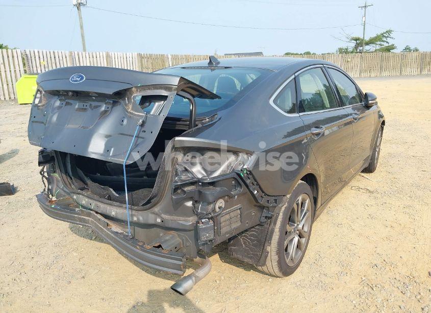 Photo 4 of 2019 Ford Fusion SEL (VIN 3FA6P0CD6KR219610)