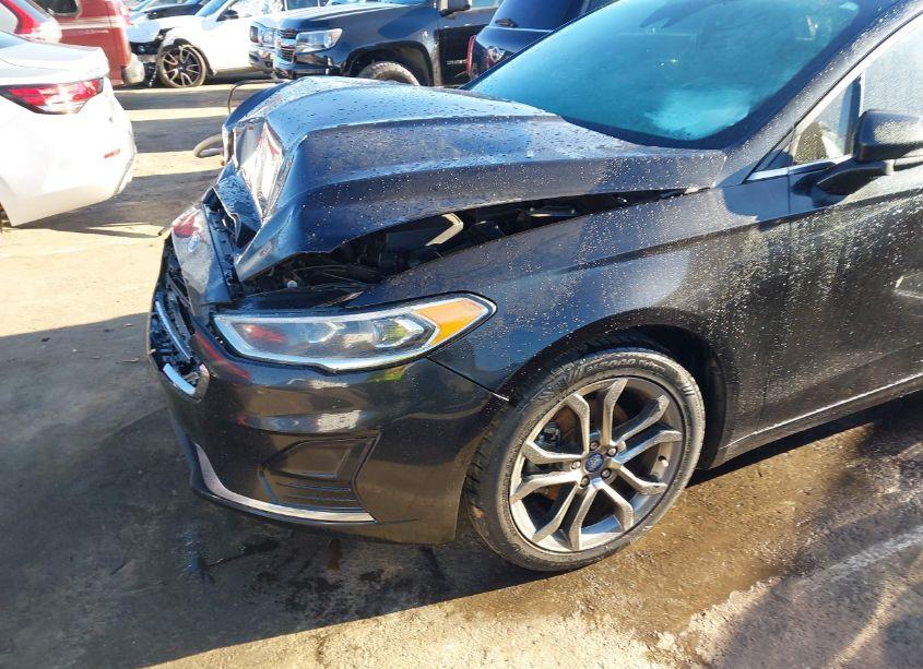 Photo 18 of 2020 Ford Fusion SEL (VIN 3FA6P0CD6LR137152)