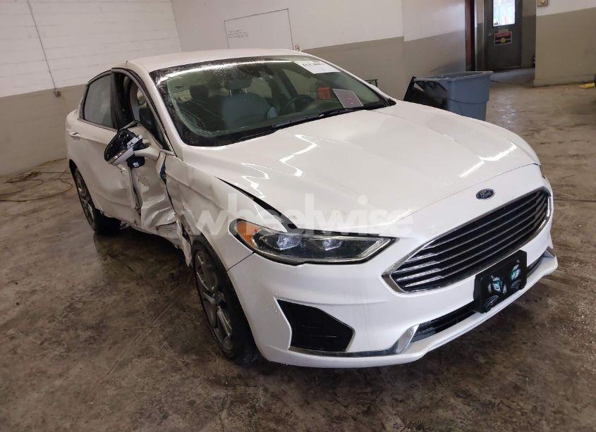 2019 Ford Fusion SEL (VIN 3FA6P0CD7KR162754) main photo
