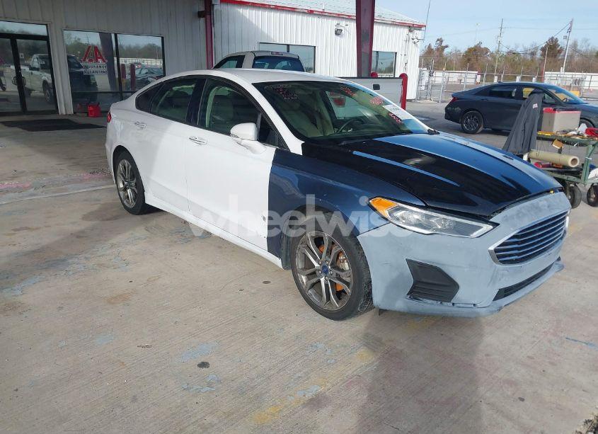 2019 Ford Fusion SEL (VIN 3FA6P0CD7KR186472) main photo