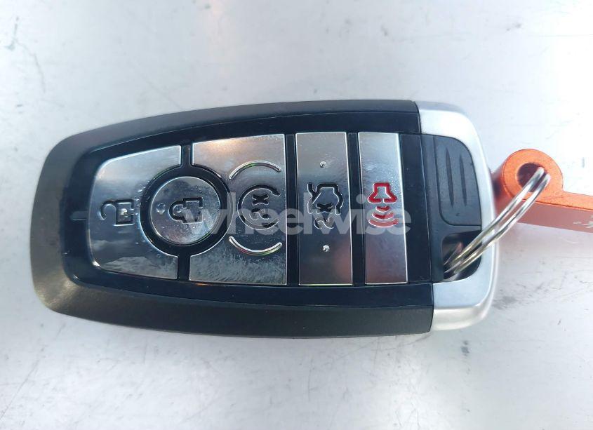 Photo 11 of 2019 Ford Fusion SEL (VIN 3FA6P0CD7KR186472)