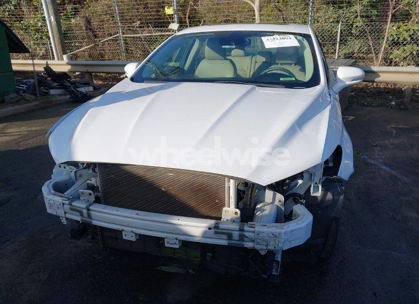 Photo 6 of 2019 Ford Fusion SEL (VIN 3FA6P0CD7KR225951)