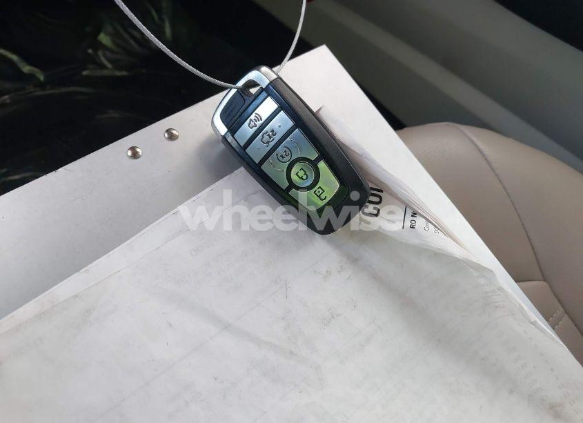 Photo 11 of 2020 Ford Fusion SEL (VIN 3FA6P0CD7LR128296)