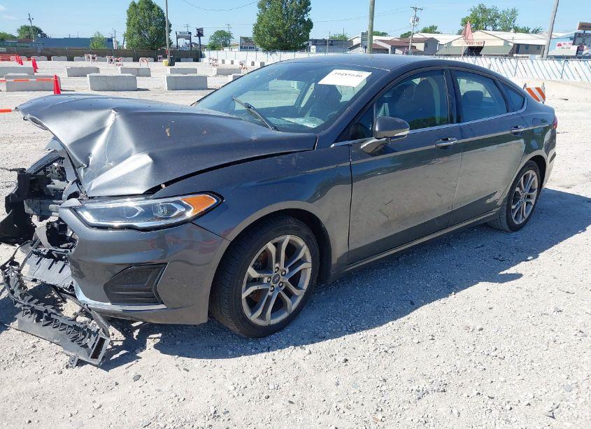 Photo 2 of 2020 Ford Fusion SEL (VIN 3FA6P0CD7LR226244)