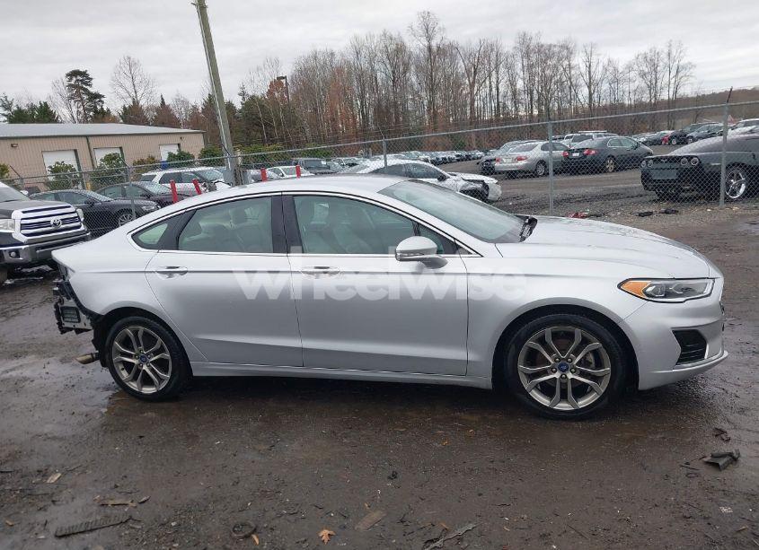 Photo 14 of 2019 Ford Fusion SEL (VIN 3FA6P0CD8KR234111)